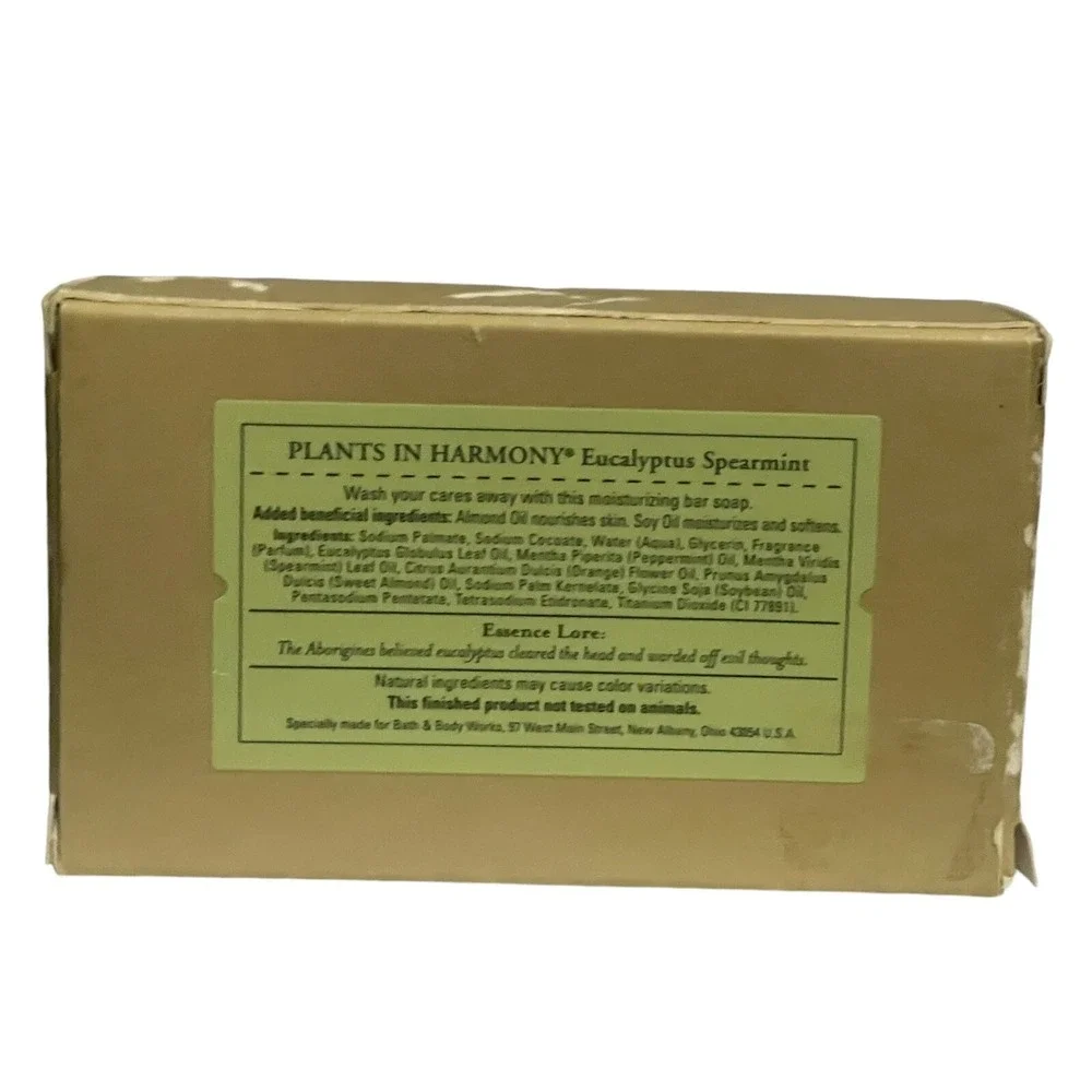 Bath Body Works Aromatherapy Eucalyptus Spearmint Relaxing Bath Soap 5.3 oz New